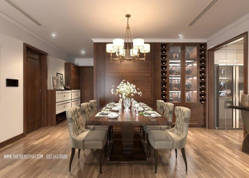 Bộ bàn ghế ăn tân cổ điển được thiết kế không quá lớn nhưng lại tạo ấn tượng mạnh bởi các đường cong và thiết kế đậm chất châu Âu cổ